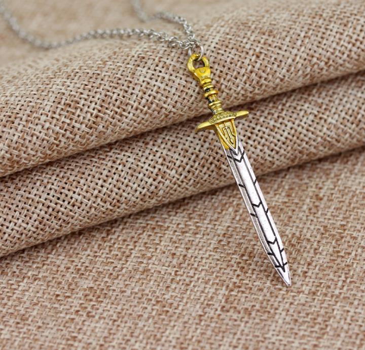 COLLAR ESPADA