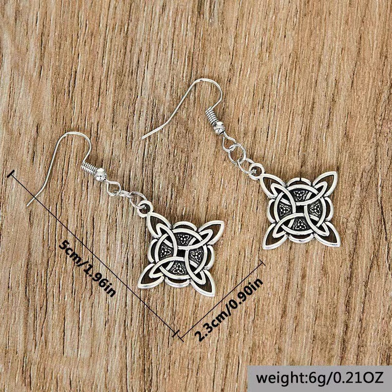 ARETES NUDO DE BRUJA