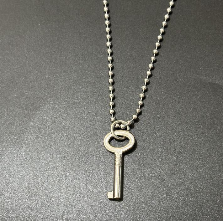 COLLAR PARA COMPARTIR CANDADO Y LLAVE