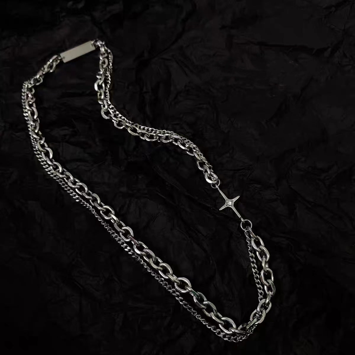 COLLAR DOBLE CADENA CRUZ