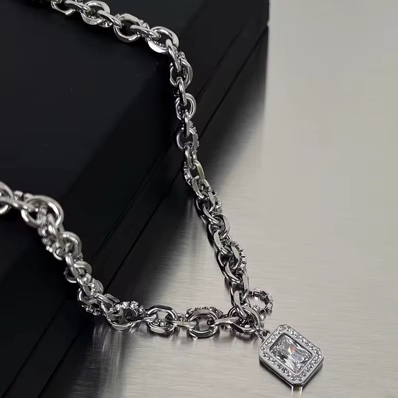 COLLAR CADENA BRILLO