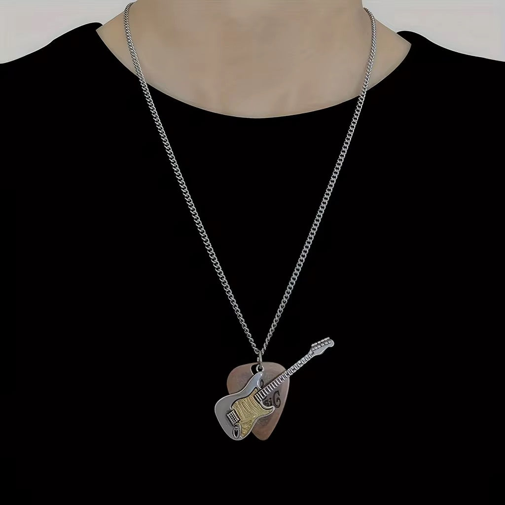 COLLAR GUITARRA CON PLUMA
