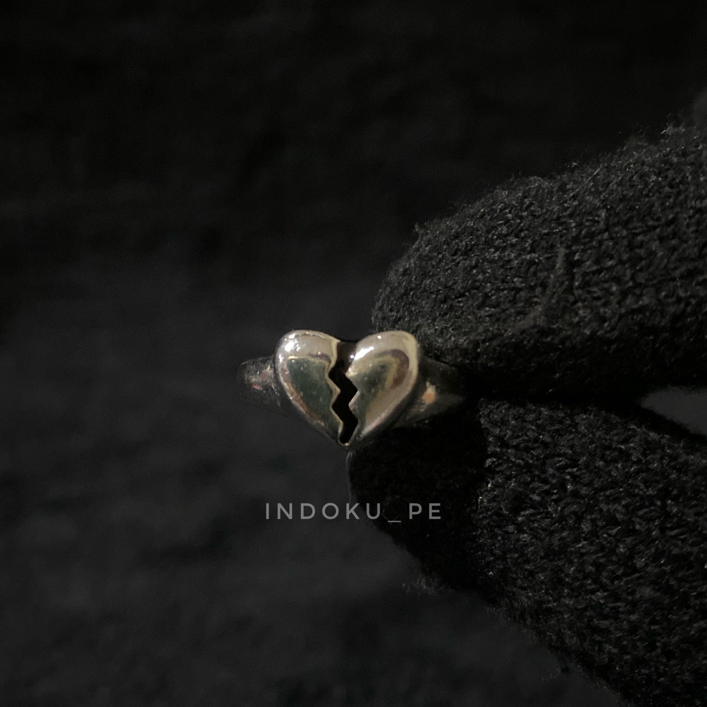 ANILLO CORAZÓN PARTIDO