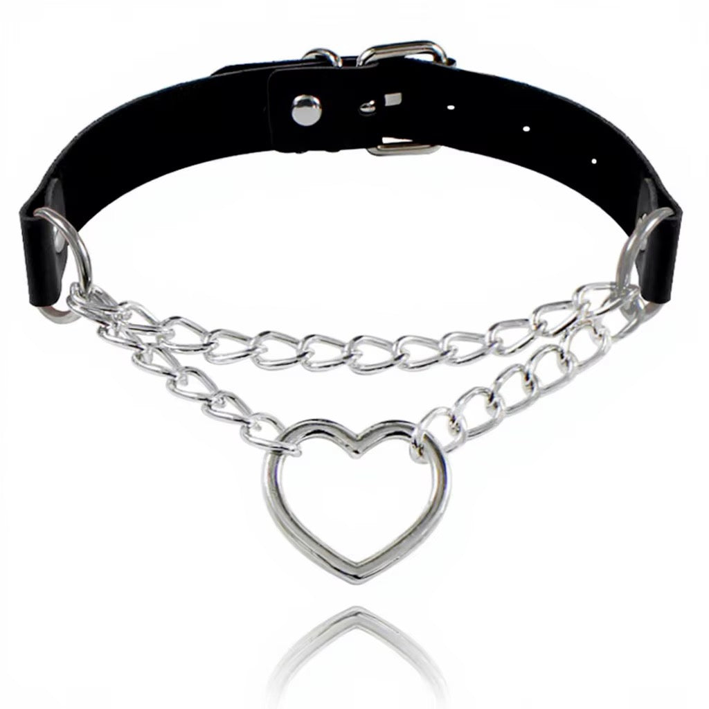 CHOKER CUERINA CORAZÓN