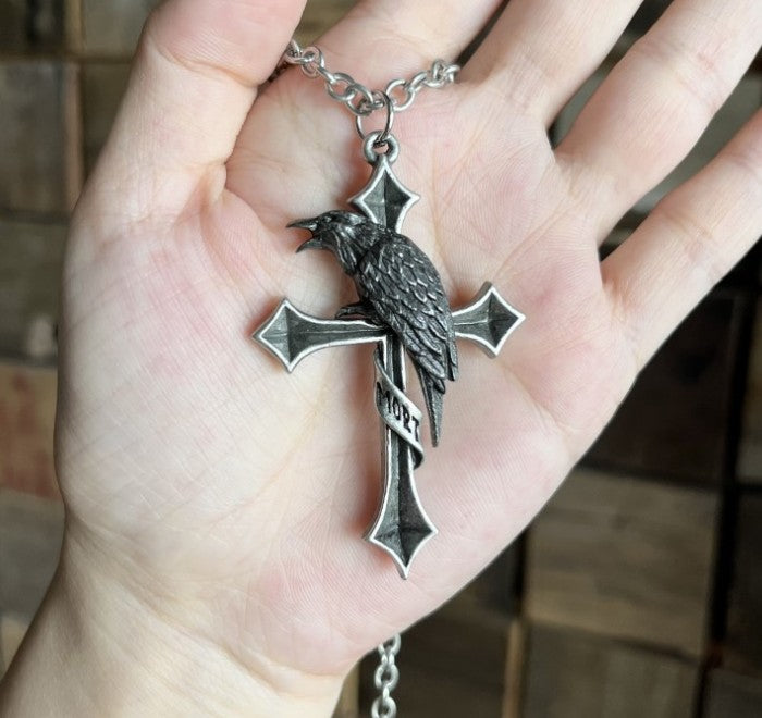 COLLAR CRUZ CUERVO