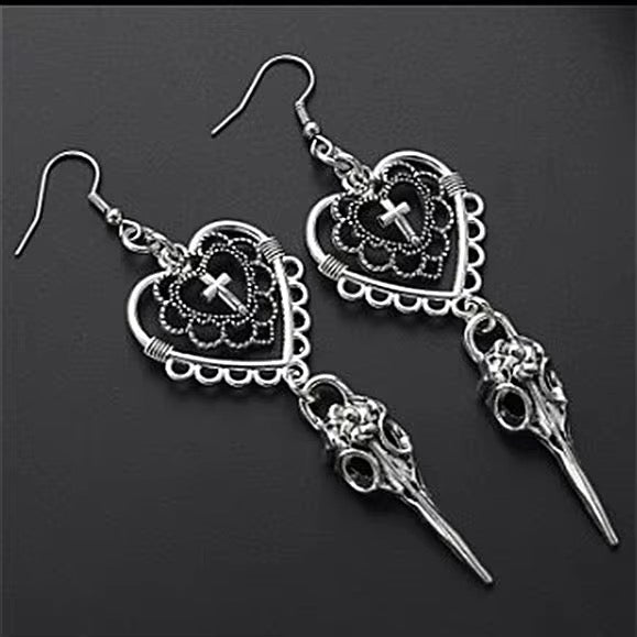 ARETE CORAZON CUERVO