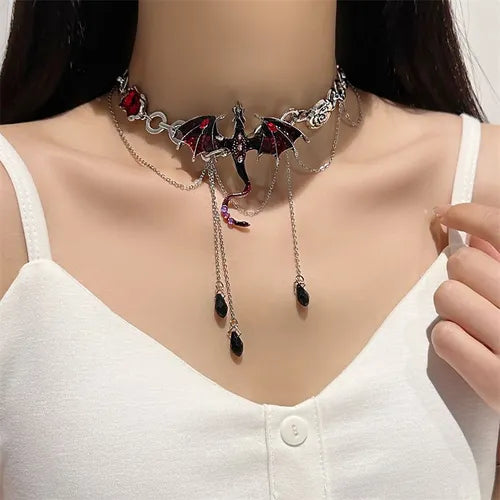 COLLAR DRAGÓN ROJO