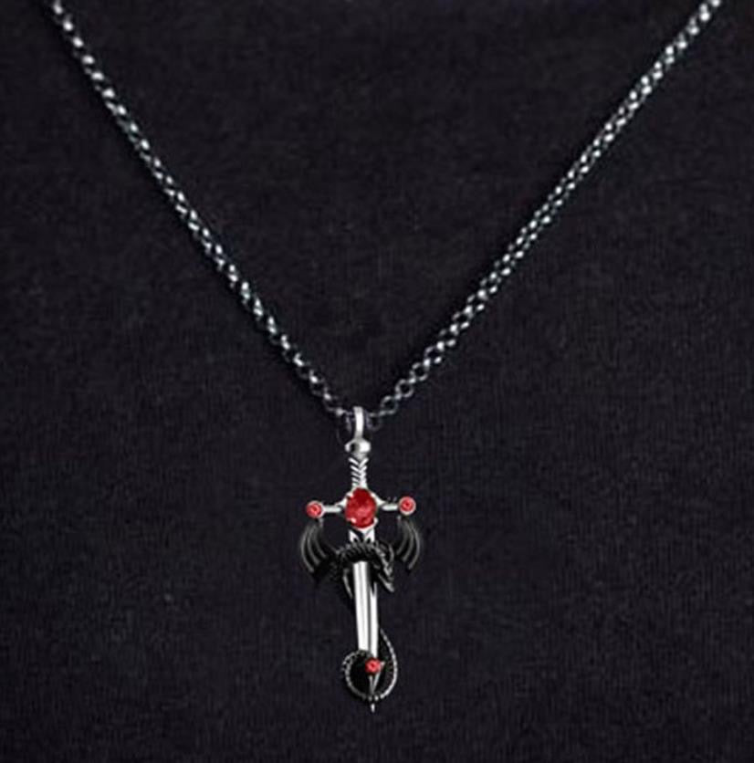 COLLAR CRUZ DE DRAGON PIEDRA