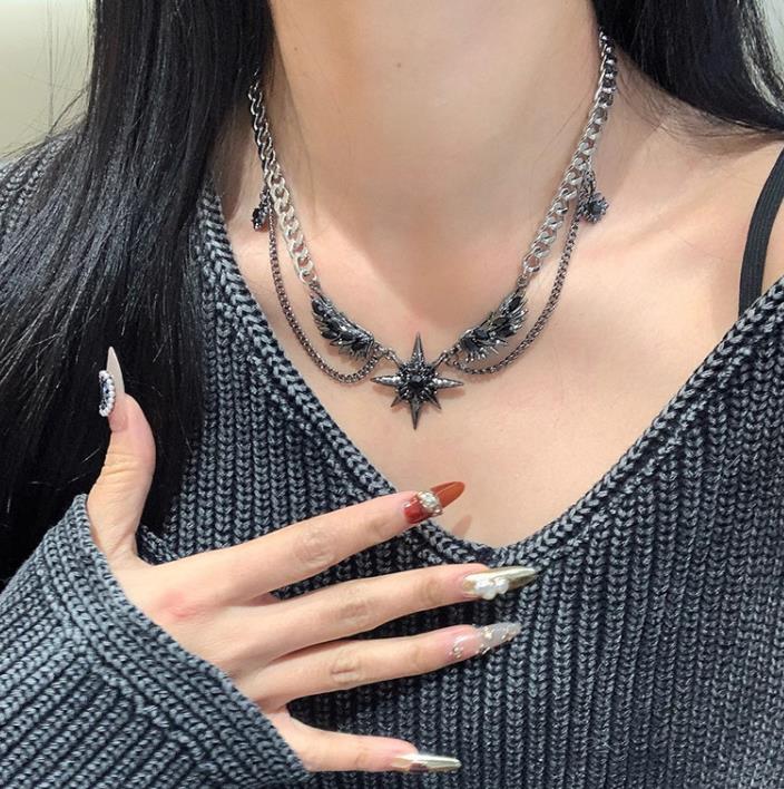 COLLAR STAR