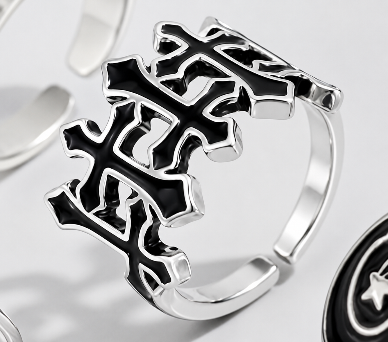ANILLO BLACK CROSS