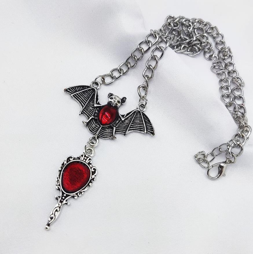 COLLAR MURCIÉLAGO