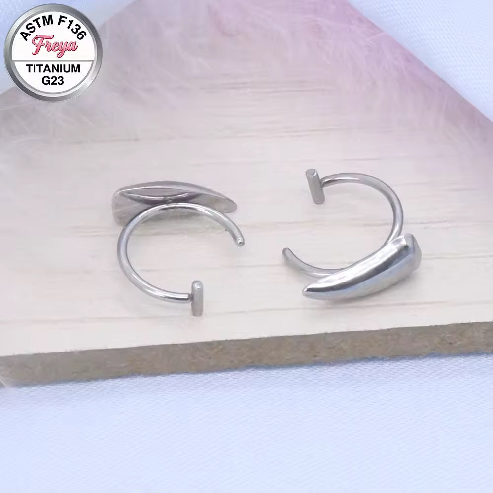 PIERCING LABIO COLMILLOS FALSO