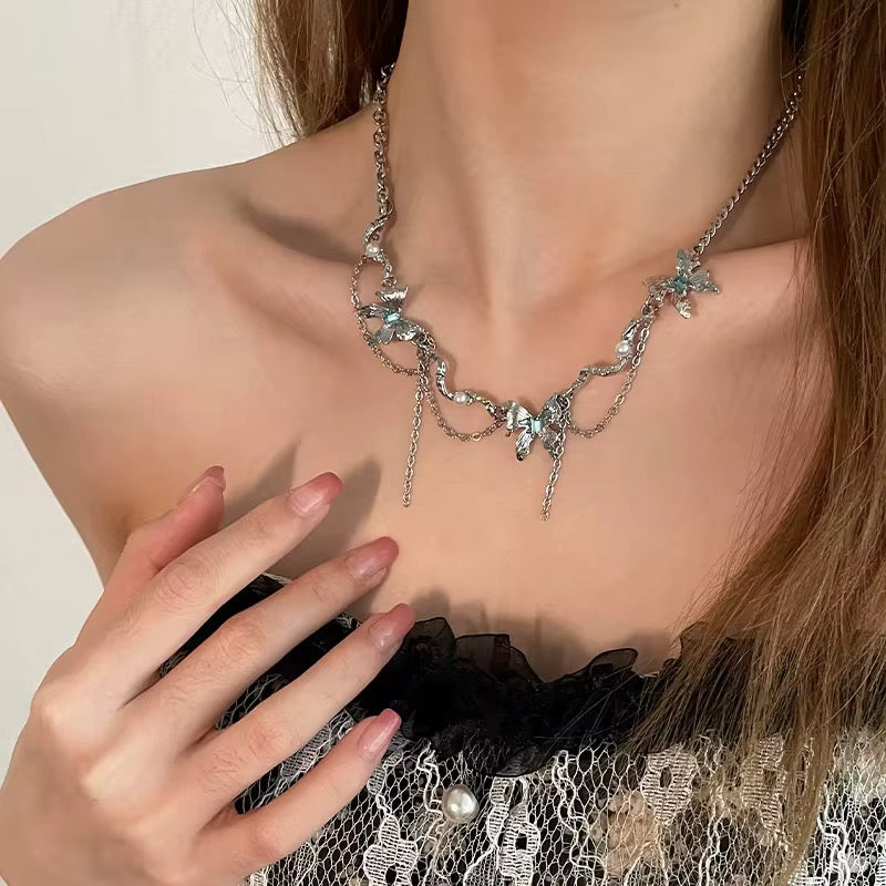 COLLAR TRIPLE MARIPOSA