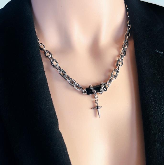 COLLAR CADENA