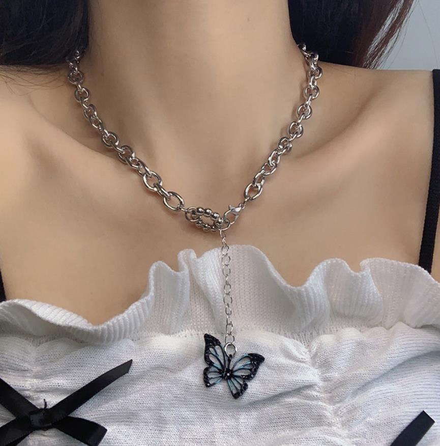 COLLAR MARIPOSA V