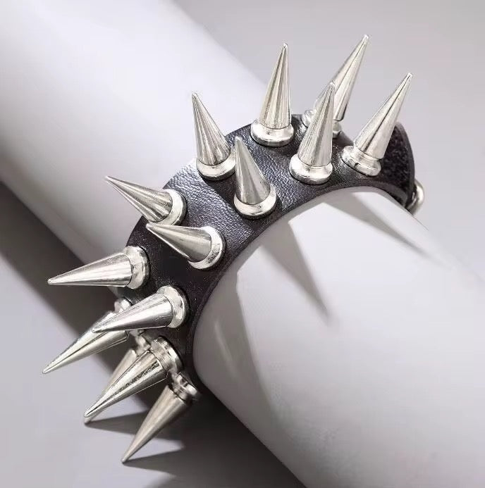 PULSERA DARK SPIKE