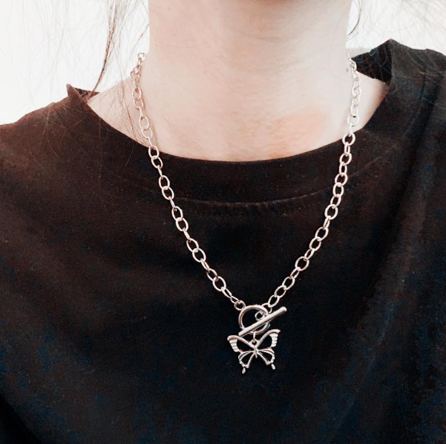 COLLAR MARIPOSA IV